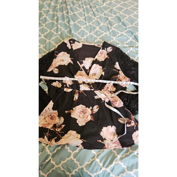 Shein Curve 4XL Black Floral Lace Sleeve Blouse Plus Size - Picture 7 of 11